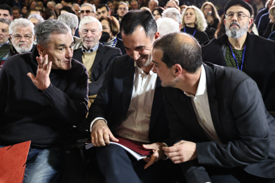 Κρίσιμες ώρες στη Νέα Αριστερά